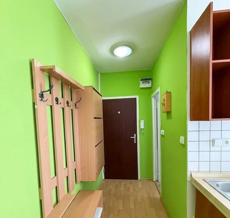 Hlohovec Závalie 1iz. byt4