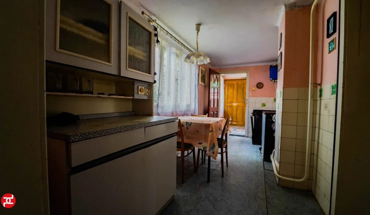 2-izbovy-rodinny-dom-pozemok-619-m2-spacince-04