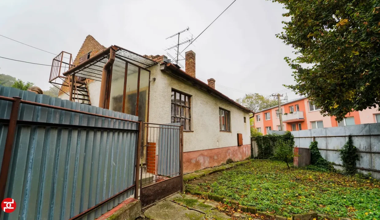 2-izbovy-rodinny-dom-pozemok-619-m2-spacince-13