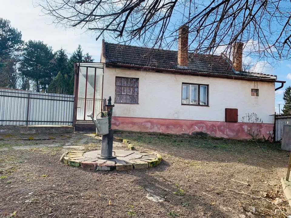 2-izbovy-rodinny-dom-pozemok-619-m2-spacince-44