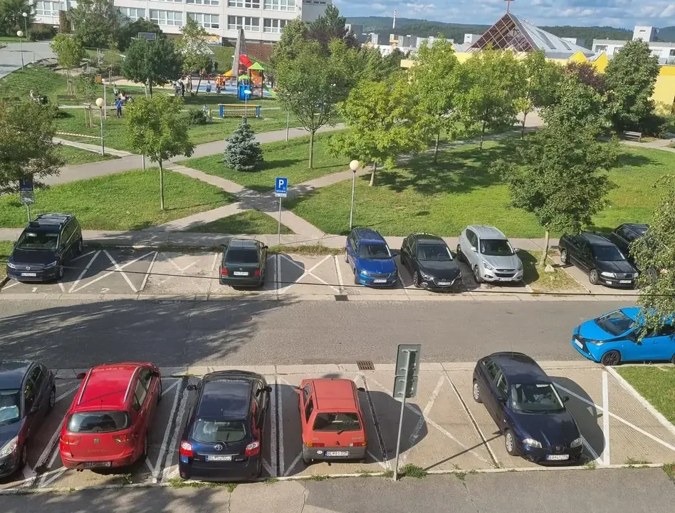 3-izbovy-byt-71-m2-pribisova-karlova-ves-09