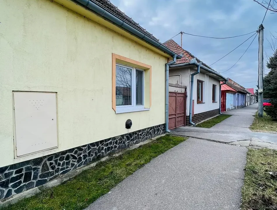 3-izbovy-rodinny-dom-177-m2-sulekovo-11