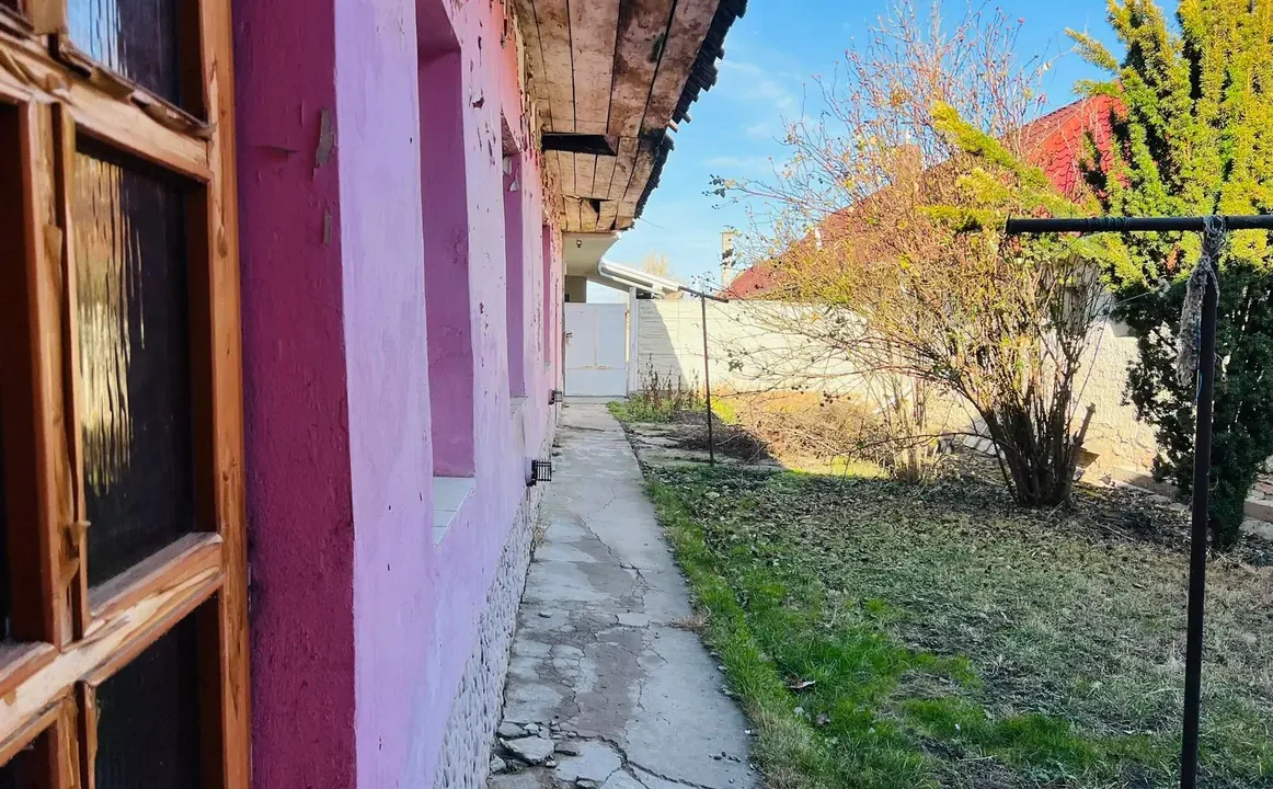 3-izbovy-rodinny-dom-229-m2-hlohovec-11