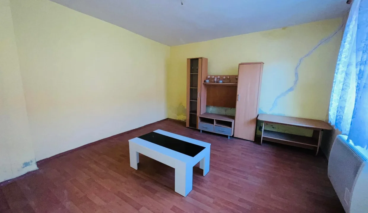 3-izbovy-rodinny-dom-229-m2-hlohovec-28