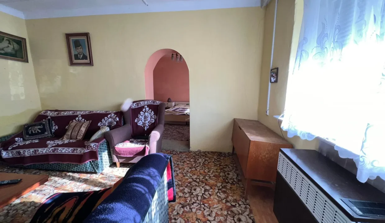 3-izbovy-rodinny-dom-229-m2-hlohovec-29