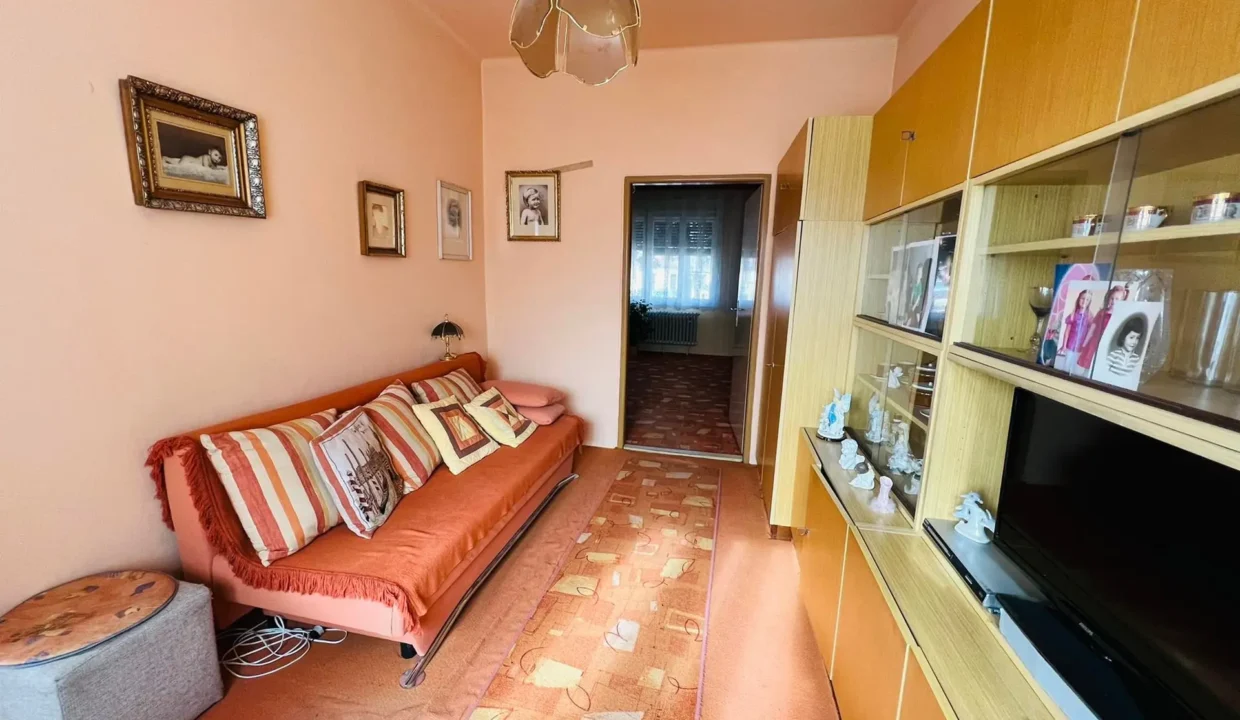 3-izbovy-rodinny-dom-pozemok-678-m2-hrnciarovce-nad-parnou-18