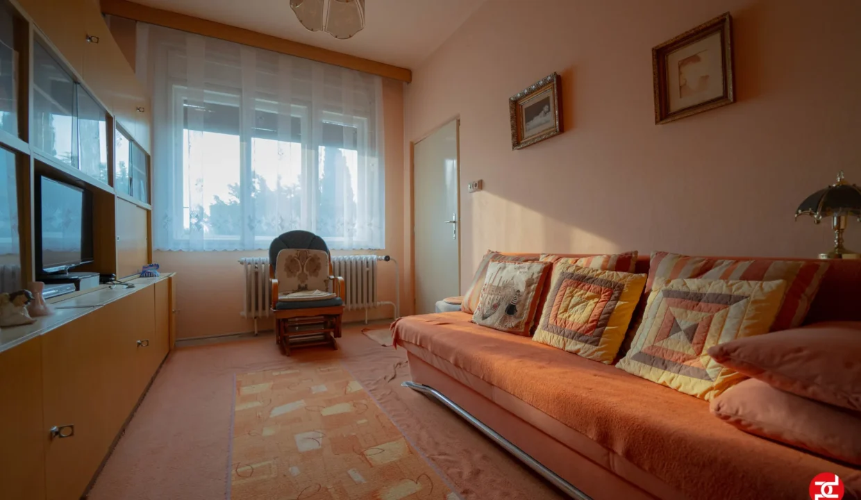 3-izbovy-rodinny-dom-pozemok-678-m2-hrnciarovce-nad-parnou-29