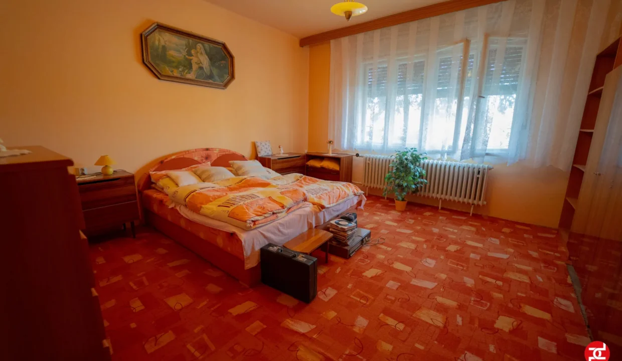 3-izbovy-rodinny-dom-pozemok-678-m2-hrnciarovce-nad-parnou-30