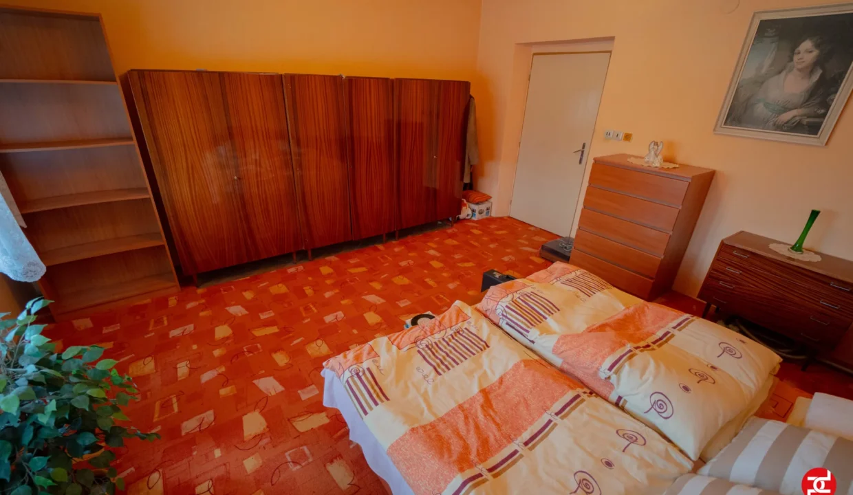 3-izbovy-rodinny-dom-pozemok-678-m2-hrnciarovce-nad-parnou-49