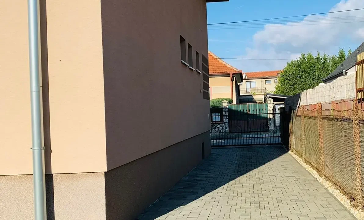 7-izbovy-rodinny-dom-kocelova-trnava-13