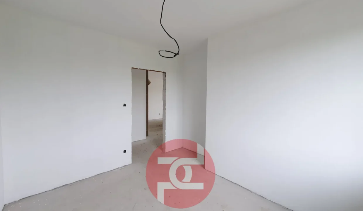 skolaudovany-4-izbovy-bungalov-uzitkova-plocha-90-radosinska-luzianky-22