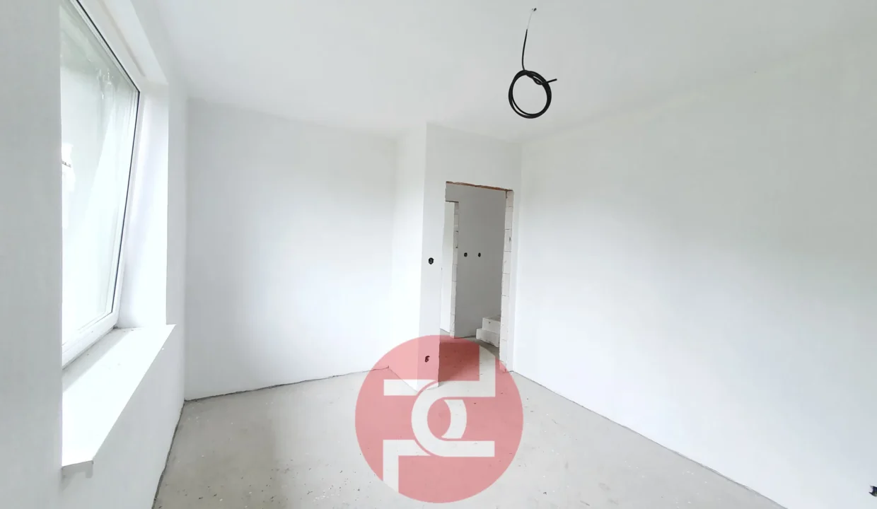skolaudovany-4-izbovy-bungalov-uzitkova-plocha-90-radosinska-luzianky-27