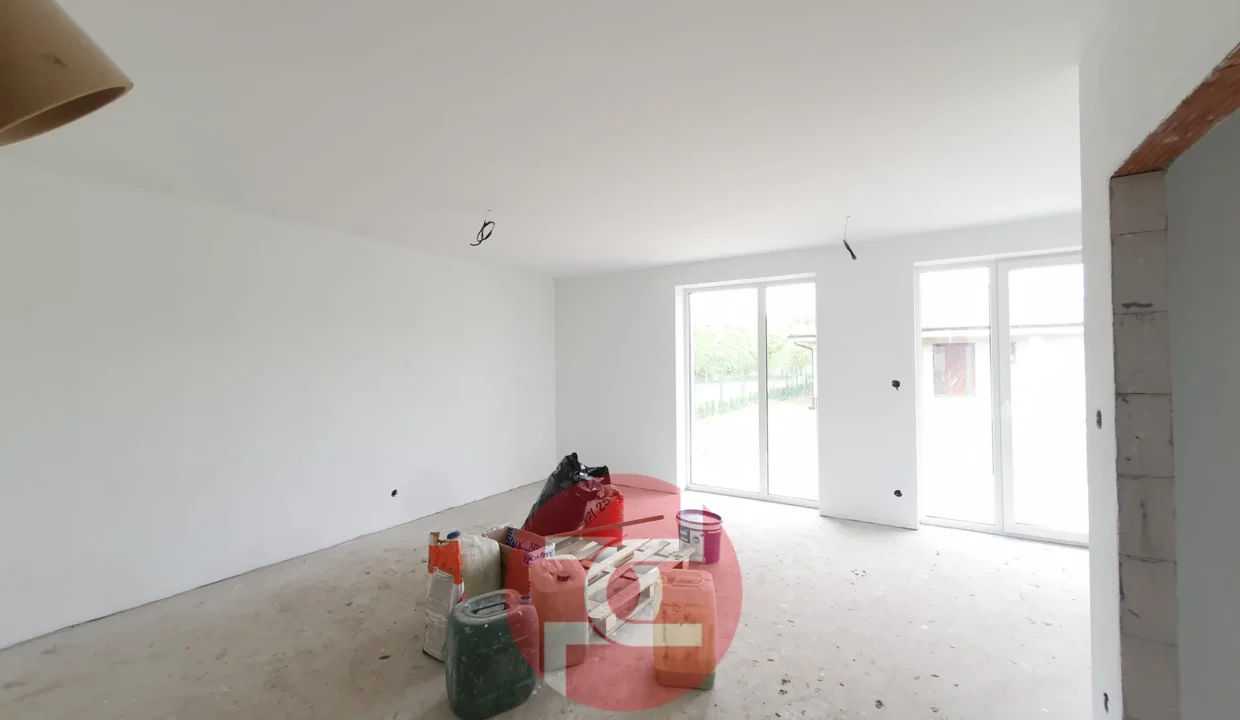 skolaudovany-4-izbovy-bungalov-uzitkova-plocha-90-radosinska-luzianky-30
