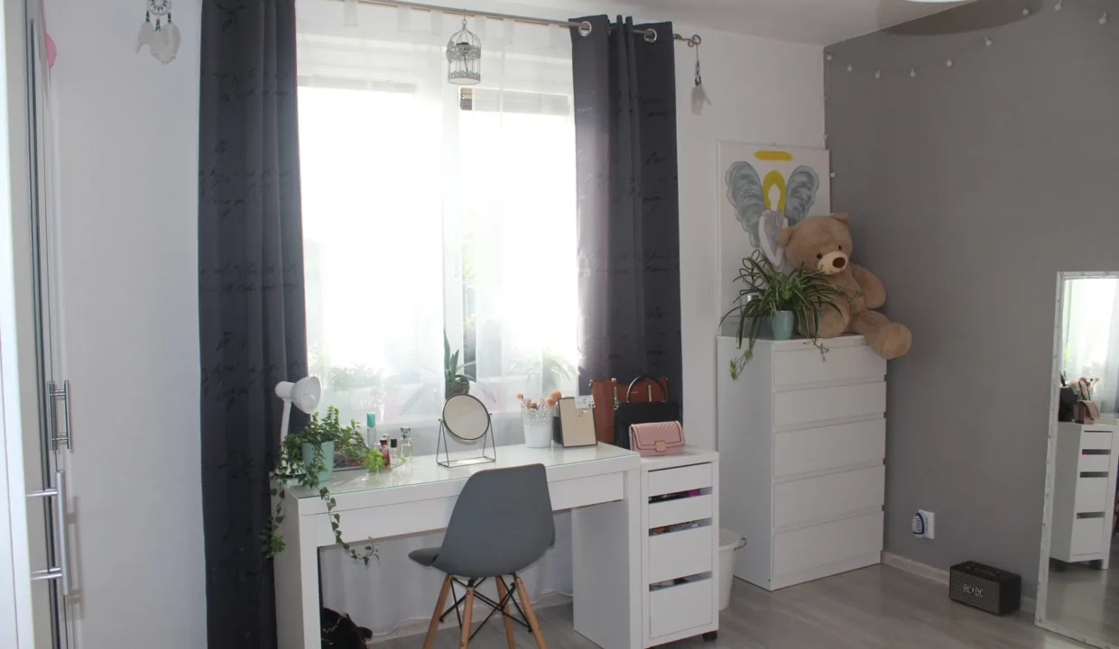 stylovy-4-izbovy-rodinny-dom-134-m2-pozemok-749-m2-cakany-10
