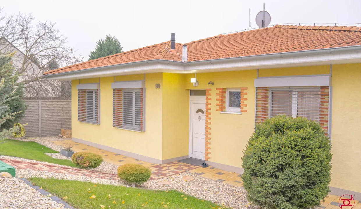 zariadeny-4-izbovy-rodinny-dom-pozemok-680-m2-trnava-02