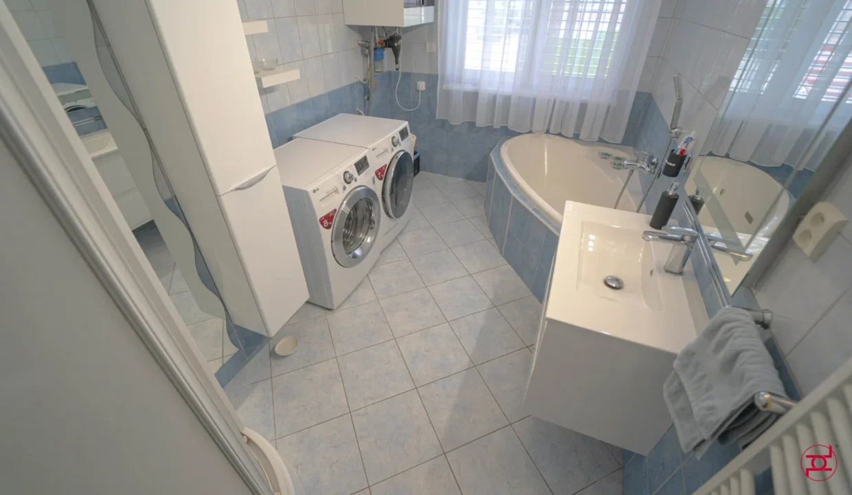 zariadeny-4-izbovy-rodinny-dom-pozemok-680-m2-trnava-22